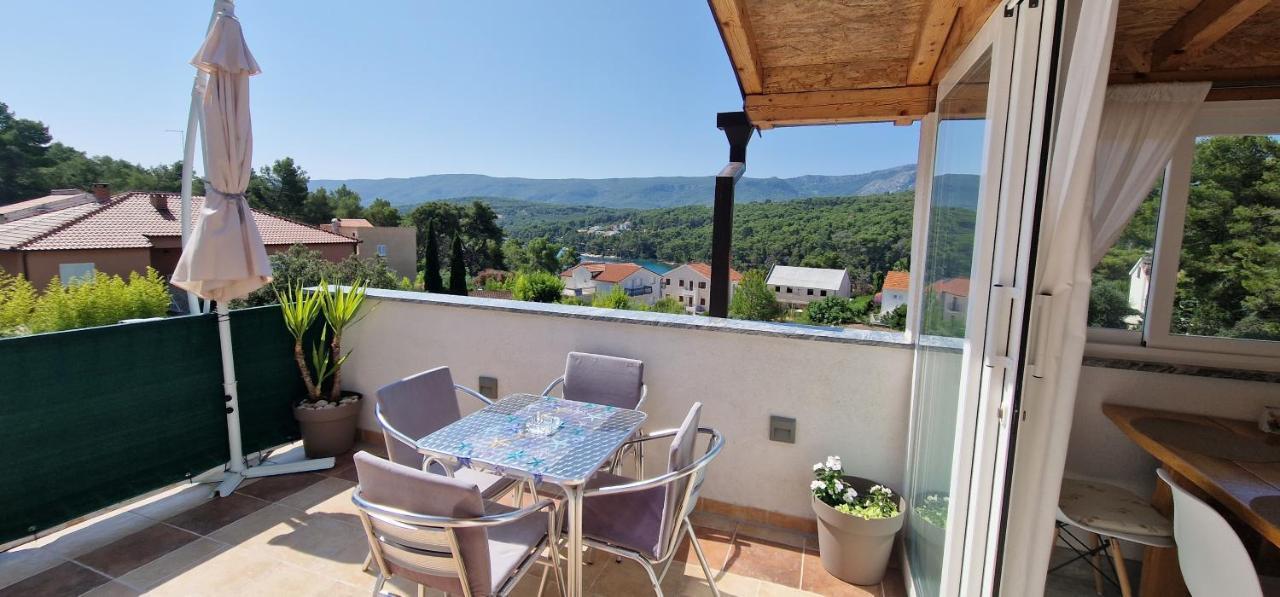 Apartmani Dutkovic Vrboska Exteriér fotografie