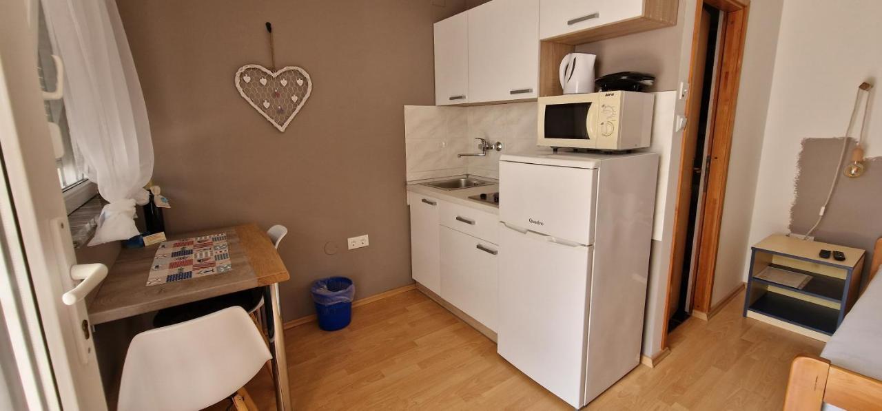 Apartmani Dutkovic Vrboska Exteriér fotografie