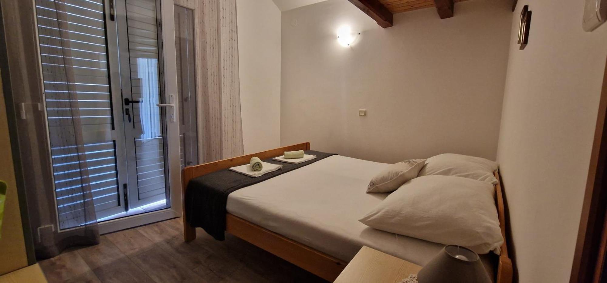 Apartmani Dutkovic Vrboska Exteriér fotografie